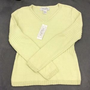 Vintage Jones Wear Sport Sweater